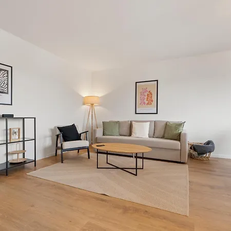 Apartman 91 Qm Ferienwohnung Bei Koeln Mit Balkon Garage Bad Und Gaeste Wc Fuer Bis Zu 6 Gaeste
